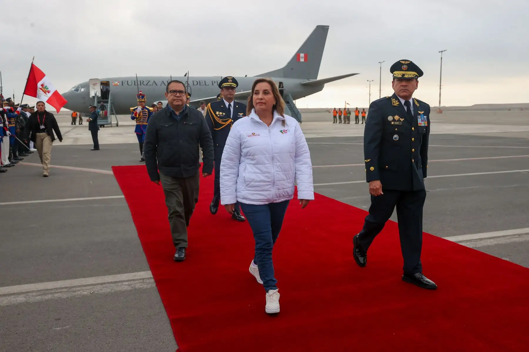 Ciudadanos peruanos repatriados de Israel arriban junto a comitiva presidida por la Presidenta Dina Boluarte a Lima.
Foto: ANDINA/Prensa Presidencia