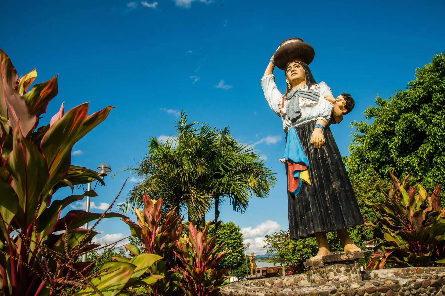 Fundada el 10 de octubre de 1656 con el nombre de “La ciudad del Triunfo de la Santísima Cruz de los Motilones de Lamas”, es conocida también como la “Ciudad de los tres pisos naturales”.
Foto: Mincetur