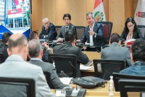 San Martín: impulsarán nuevo proceso de licitación para el puente Tarata