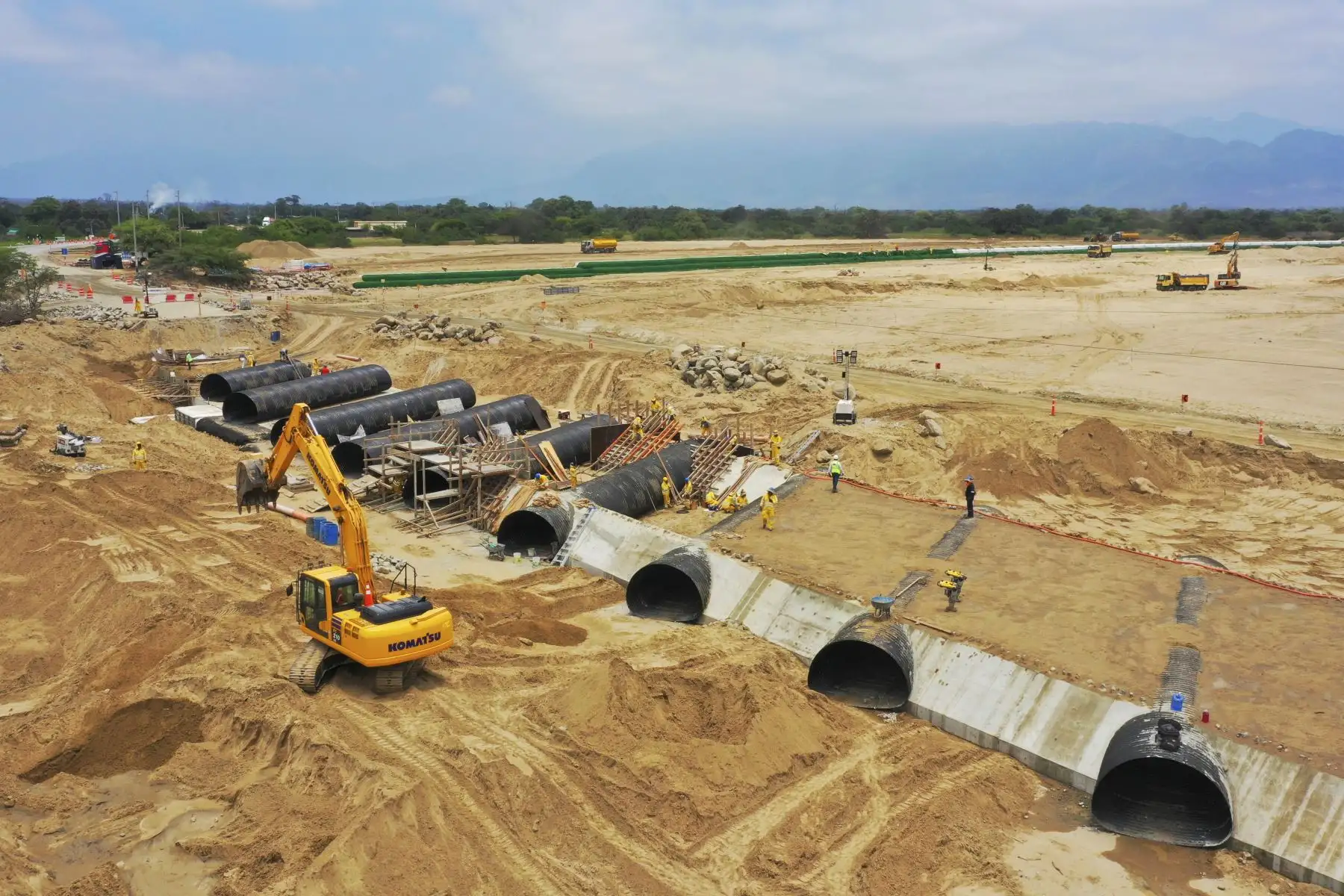 Presidenta Boluarte sobrevoló obras de prevención en ríos de Lambayeque ante fenómeno El Niño.
Foto: ANDINA/Prensa Presidencia