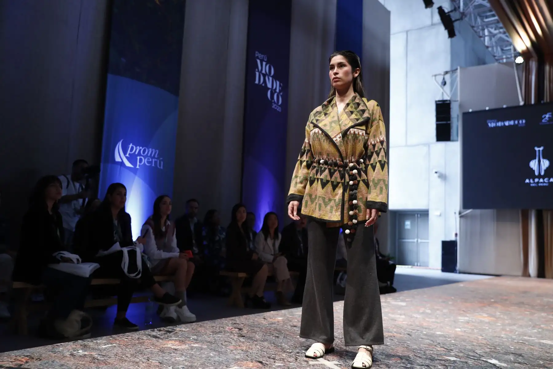 Durante los desfiles de moda peruana “Perú Textiles” y Alpacas del Perú” estuvieron presentes importantes marcas textiles como Ittesa y Michell Alpaca. Foto: ANDINA/Daniel Bracamonte