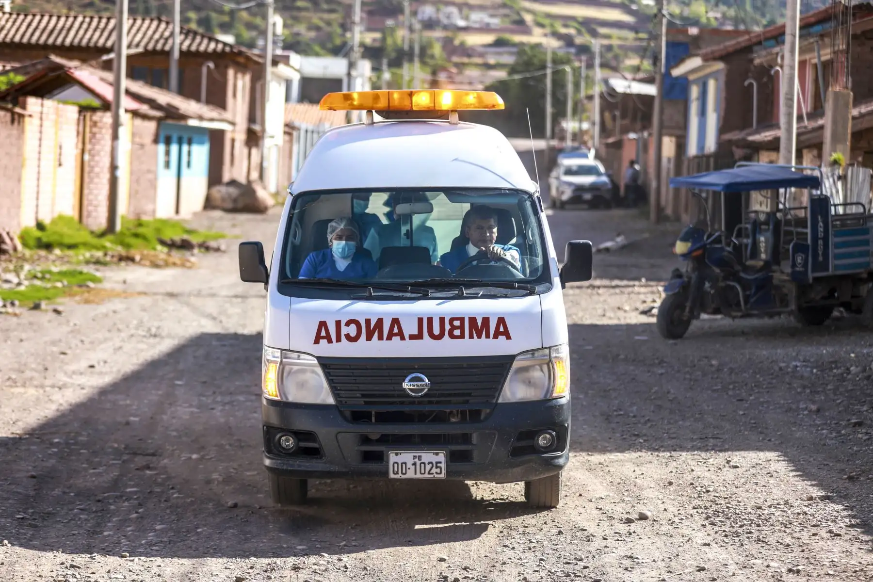 El distrito de Urcos, ubicado en la provincia de Quispicanchi, ocupa el sexto lugar con mayor población en la región Cusco y se encuentra a más tres mil metros de altura. En ese lugar alejado, pero lleno de calidez, funciona el Centro Médico Urcos de EsSalud, el cual atiende a más de 17 mil asegurados, los cuales viven dispersos en zonas rurales y alejadas.

Foto: EsSalud