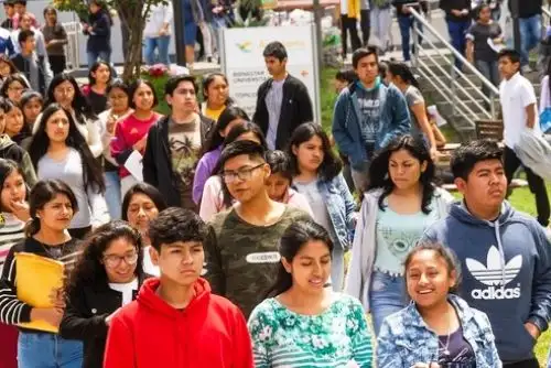 Para el examen de selección a Beca 18 podrán postular desde el 8 de enero hasta el 1 de marzo, y en el segundo momento desde el 1 de abril hasta el 2 de mayo. ANDINA/ Pronabec.