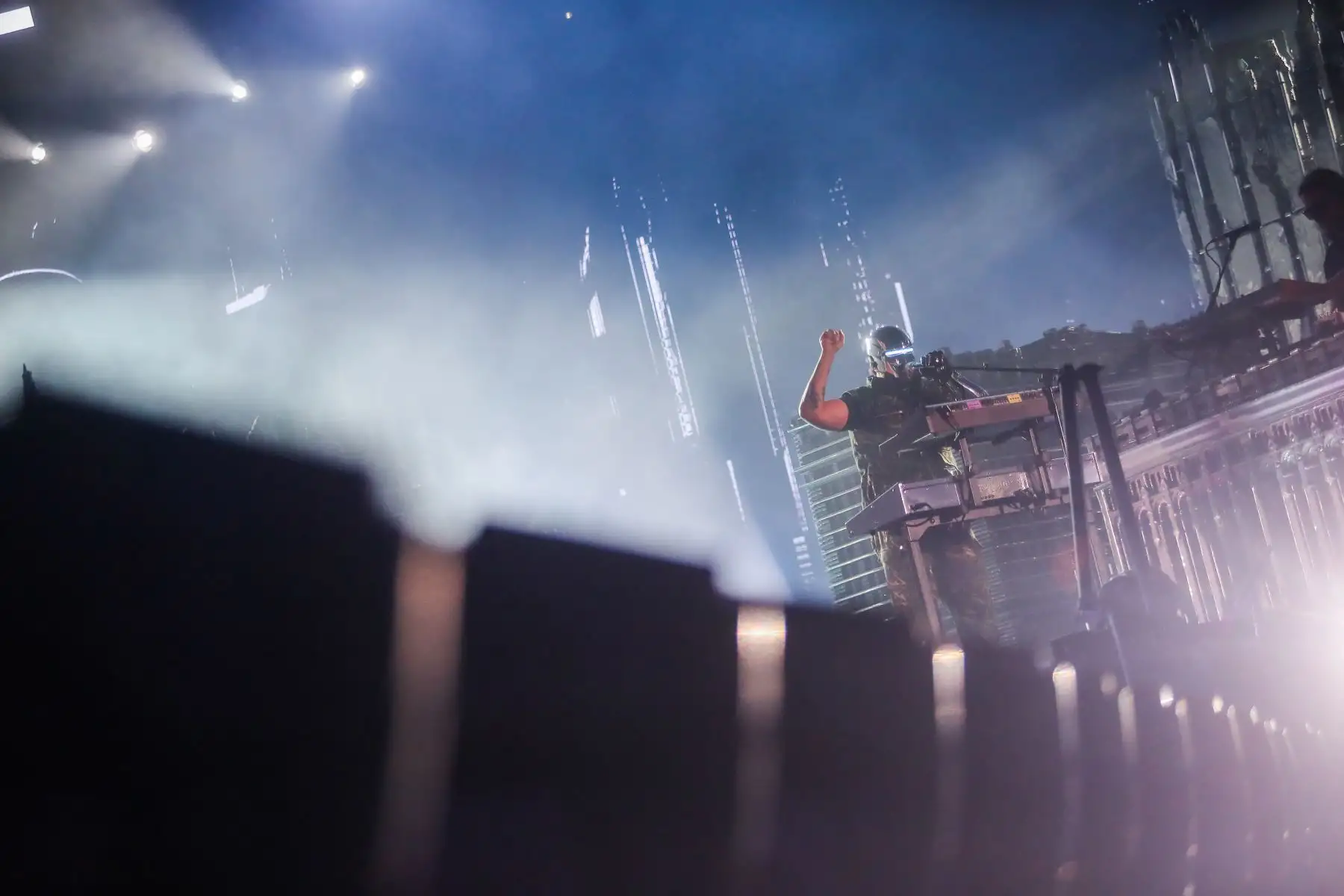 The Weeknd en Lima: Miles de fanáticos del artista canadiense se congregaron en el estadio de la Universidad Mayor de San Marcos para disfrutar de espectacular concierto lleno de luces y un genial puesta en escena. Foto: ANDINA/Ricardo Cuba