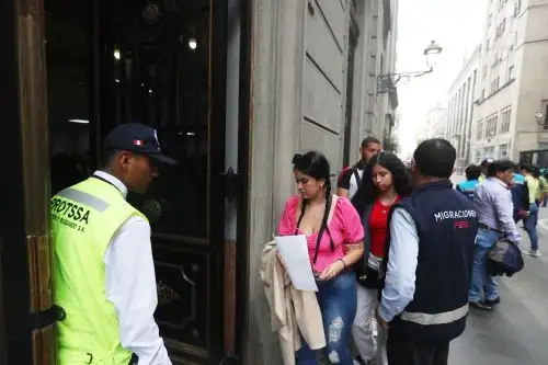 El superintendente de Migraciones informó que los extranjeros con situación migratoria irregular tienen plazo hasta las 23:59 horas para iniciar trámite en plataforma de Migraciones. Foto: ANDINA/Ricardo Cuba.