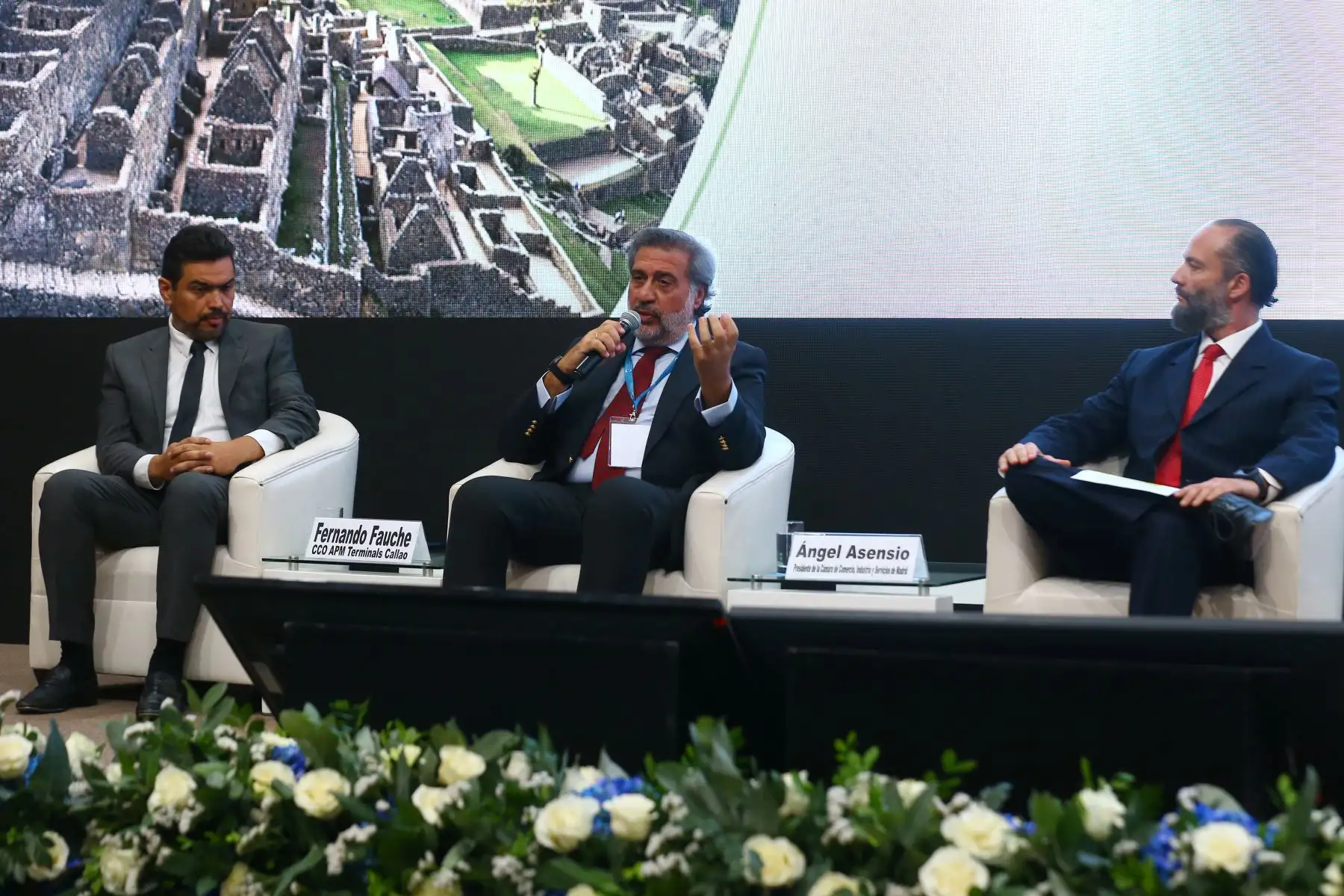La CCL recibió a delegaciones de 21 países para la 50ª Asamblea General de la Asociación Iberoamericana de Cámaras de Comercio (AICO).  En la imagen Ángel Asensio, presidente de la Cámara de Comercio, Industria y Servicios de Madrid.
Foto: ANDINA/ Eddy Ramos