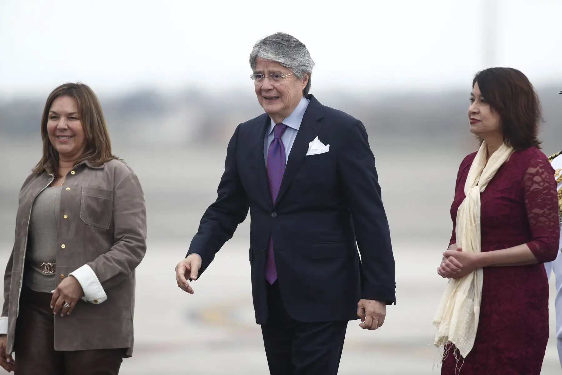 El presidente de Ecuador, Guillermo Lasso, llegó al Perú para participar en las actividades oficiales de conmemoración del 25 aniversario de la suscripción de los Acuerdos de Paz de Brasilia entre Perú y Ecuador.
Foto: ANDINA/Daniel Bracamonte