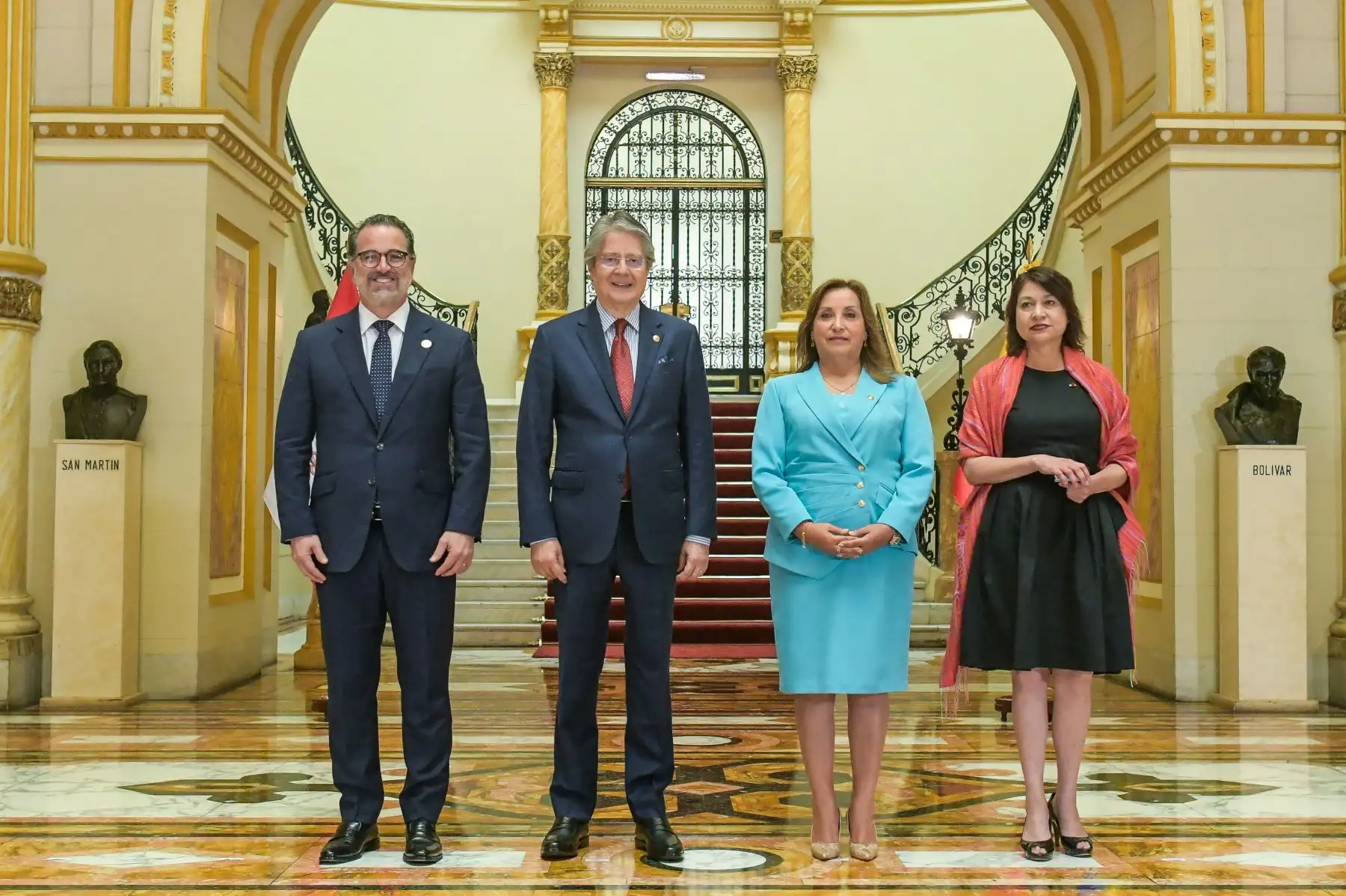 Presidenta de la república, Dina Boluarte, y el mandatario de Ecuador, Guillermo Lasso, participan en la ceremonia de conmemoración por el 25.° aniversario de la Suscripción de los Acuerdos de Paz de Brasilia. Foto: ANDINA/ Prensa Presidencia