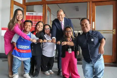Ministro de Trabajo y Promoción del Empleo, Daniel Maurate, destacó la productividad de los trabajadores con discapacidad.ANDINA/Difusión