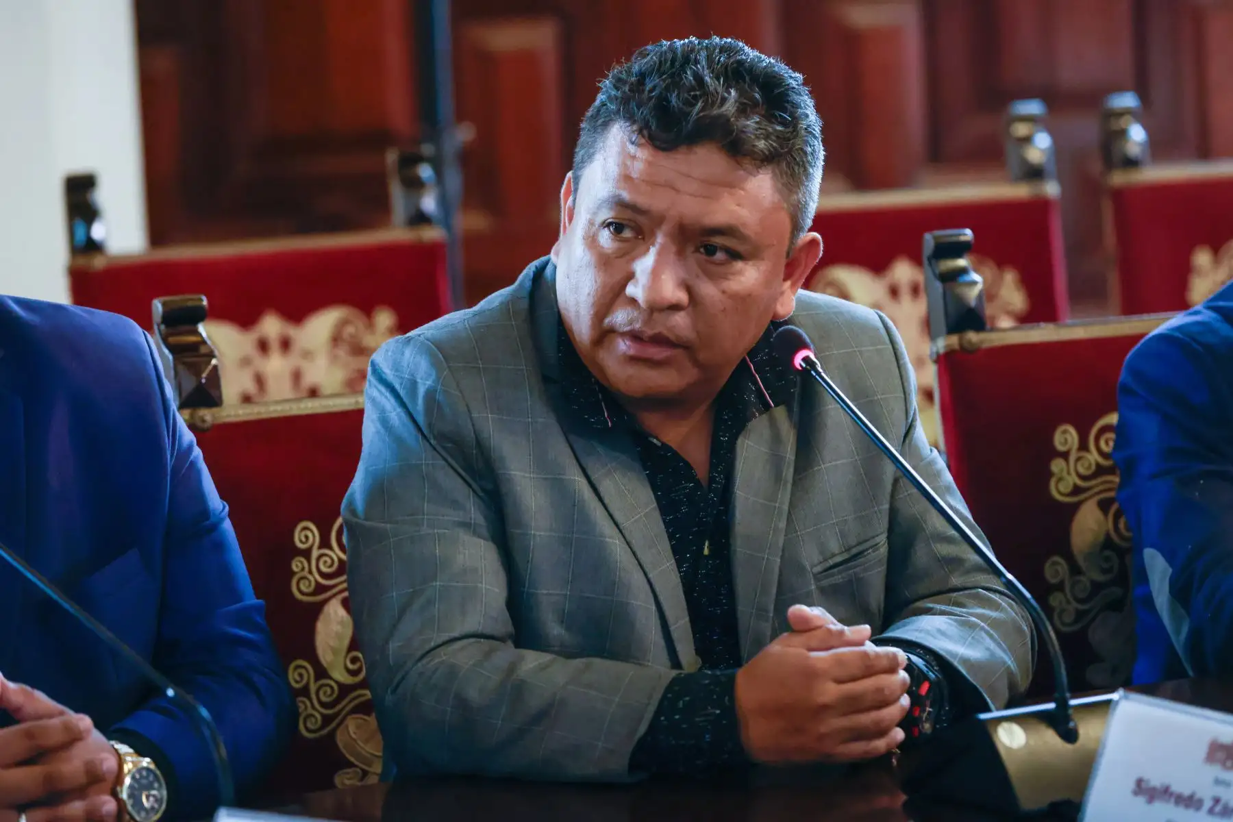 Presidenta de la república, Dina Boluarte, sostuvo una reunión de trabajo con el gobernador regional de Piura, Luis Neyra, y alcaldes de dicha jurisdicción, para analizar los avances de las labores de prevención ante la llegada del fenómeno El Niño. Foto: ANDINA/Prensa Presidencia