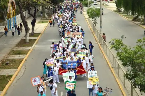 La marcha de sensibilización forma parte del plan de intervención promovido por la Gerencia Regional de Salud Lambayeque. Foto: ANDINA/Difusión