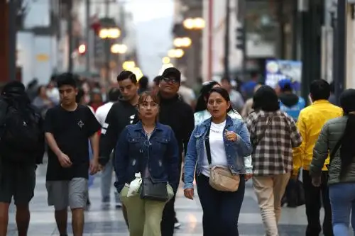 El incremento del número de personas con empleo y de las remuneraciones impulsó la masa salarial en el Perú en noviembre de 2023. ANDINA/Daniel Bracamonte
