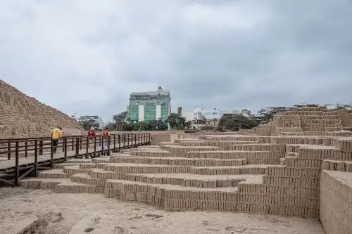 Emblemática Huaca Pucllana, en Miraflores, modelo de recuperación y puesta en valor del patrimonio arqueológico de Lima. Foto: ANDINA/Muni Miraflores