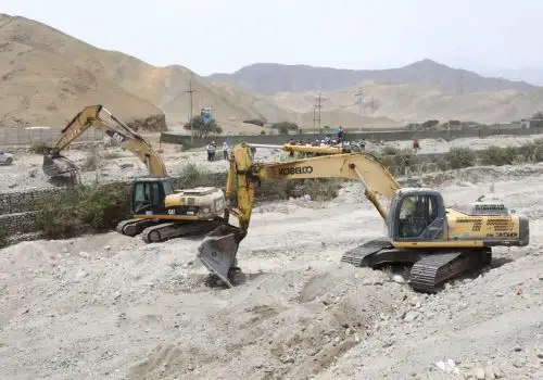 La ANA intensifica labores de limpieza y descolmatación en 316 puntos críticos, desde Tumbes hasta Ica, ante el inminente Fenómeno El Niño. ANDINA/Difusión