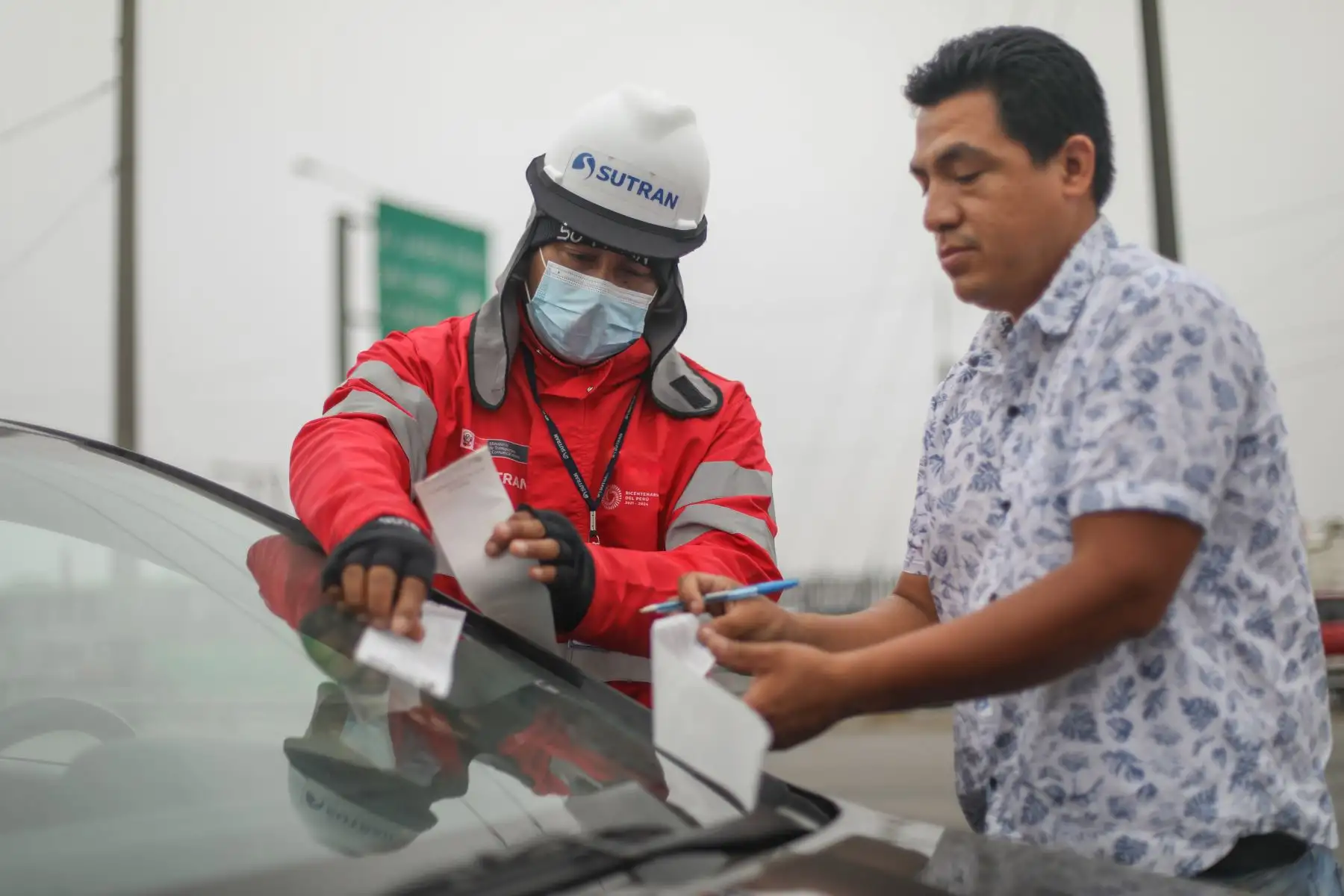 Durante una intervención realizada en la autopista Ramiro Prialé (El Agustino), la entidad fiscalizadora envío al despósito  cinco vehículos informales que se dirigían hacia el centro del país. Los conductores fueron sancionados con multas de S/4 950.
Foto: ANDINA/Sutran