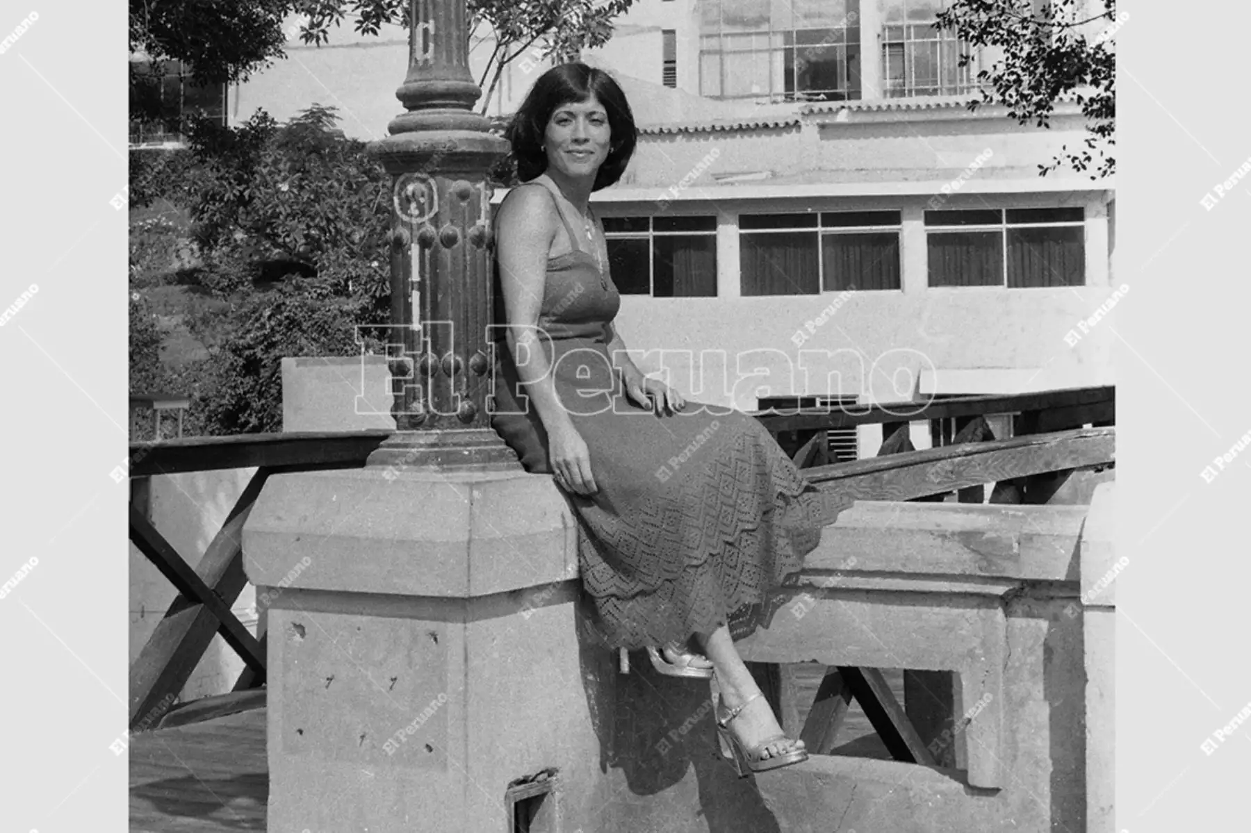 Lima - 13  febrero 1980 /  La cantante criolla Cecilia Barraza en una producción especial para el diario La Crónica. Foto: Archivo Histórico de El Peruano / Rómulo Luján