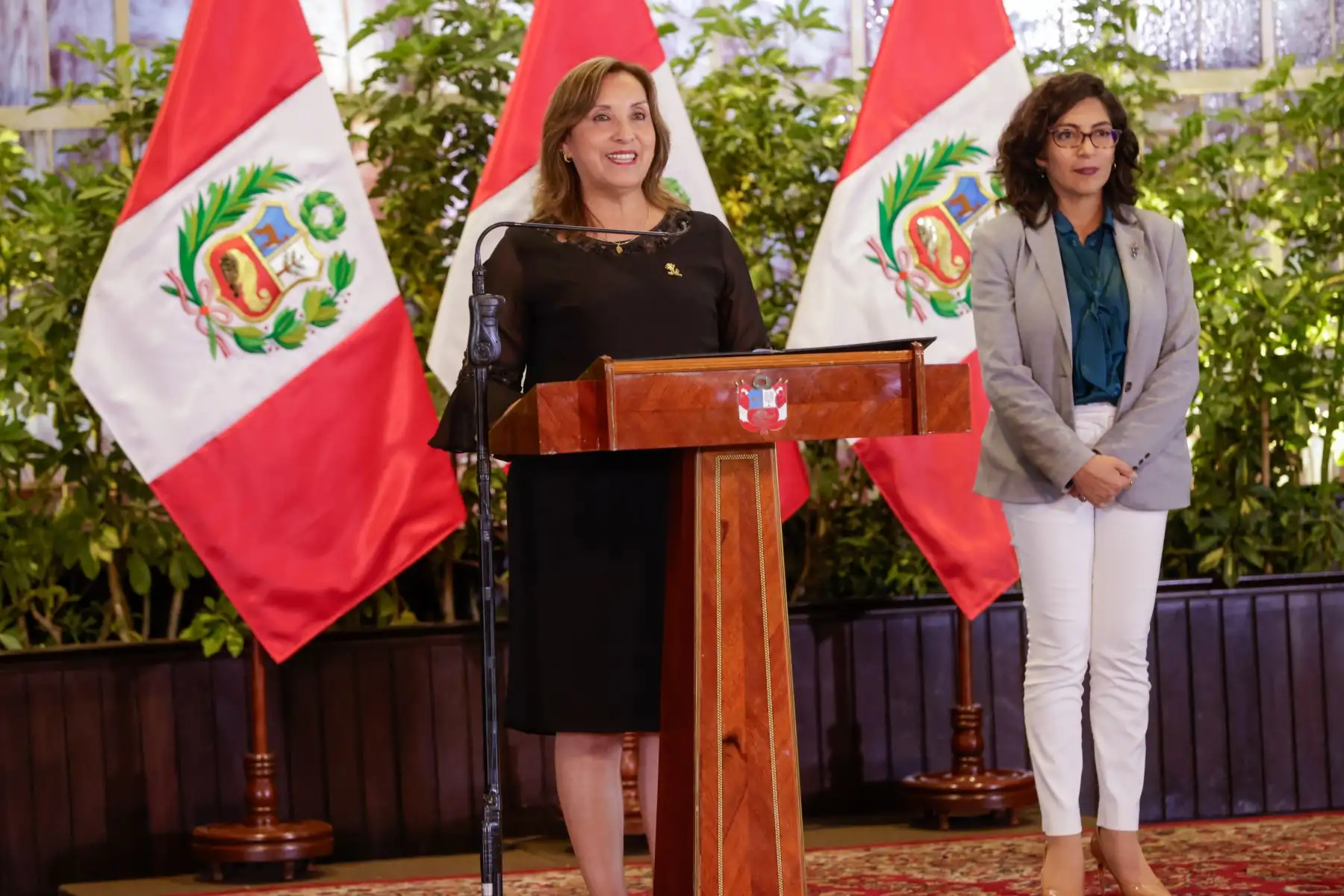 Presidenta de la república, Dina Boluarte, participó en la ceremonia de reconocimiento como Personalidad Meritoria de la Cultura y declaratoria de Patrimonio Cultural de la Nación en el Día de la Canción Criolla. Foto: ANDINA/ Prensa Presidencia