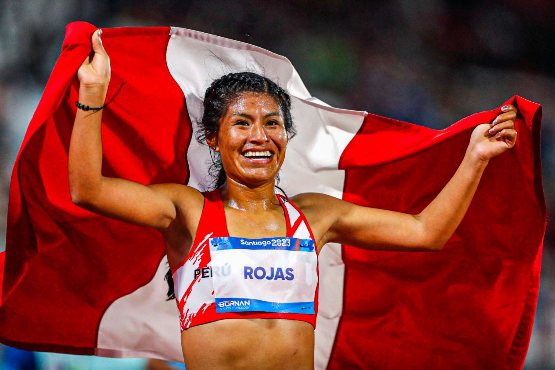 Luz Mery Rojas, medalla de oro en los Juegos Panamericanos, se ha convertido en el orgullo de Sapallanga, en Huancayo.