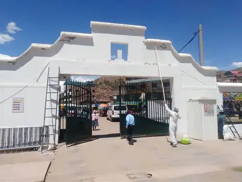 Más de 20,000 cusqueños y turistas visitarán hoy y mañana los cementerios cusqueños de La Almudena y Huancaro por el Día de Todos los Santos. ANDINA/Difusión