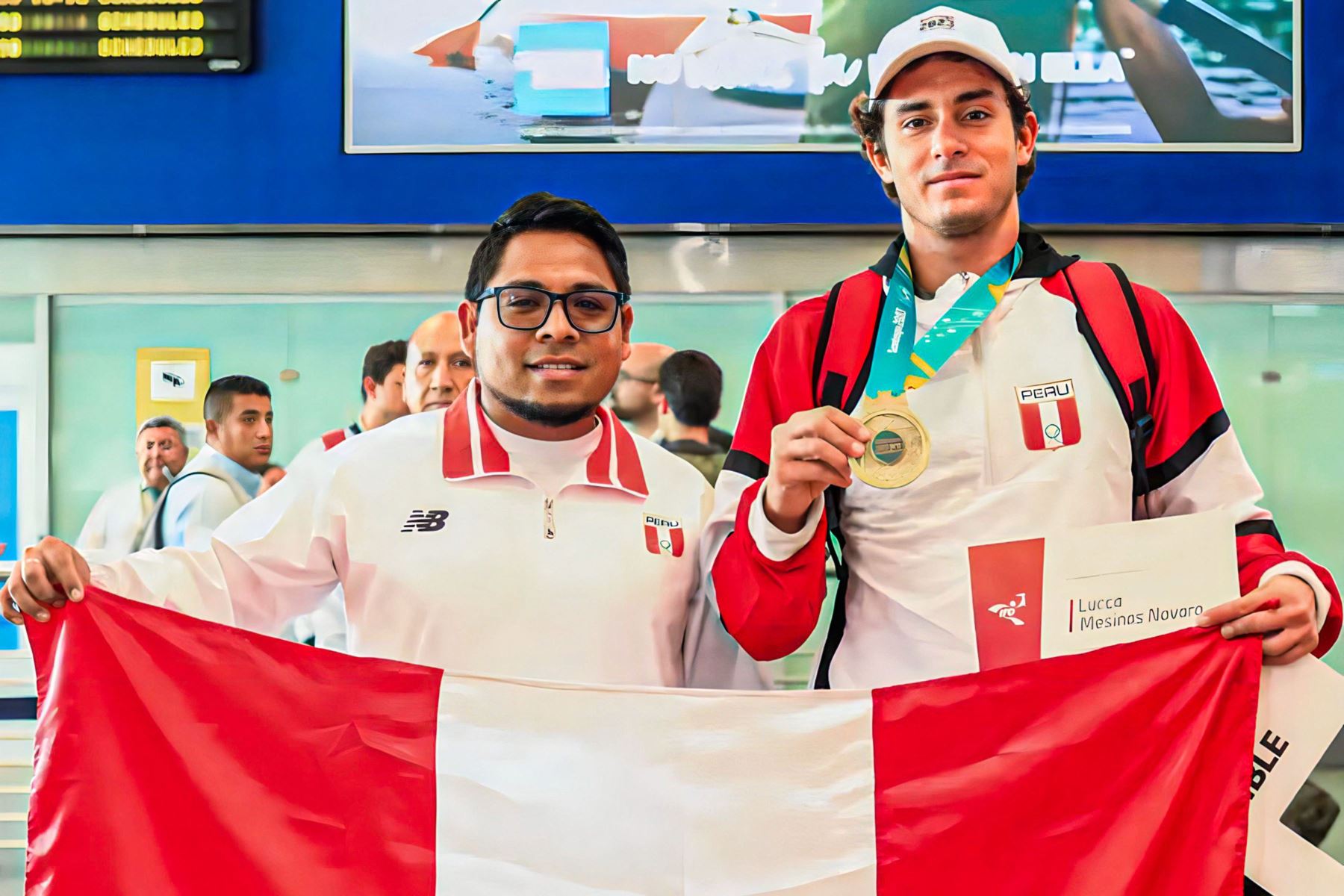 Lucca Mesinas regresó a Lima luego de ganar la medalla de oro en Santiago 2023