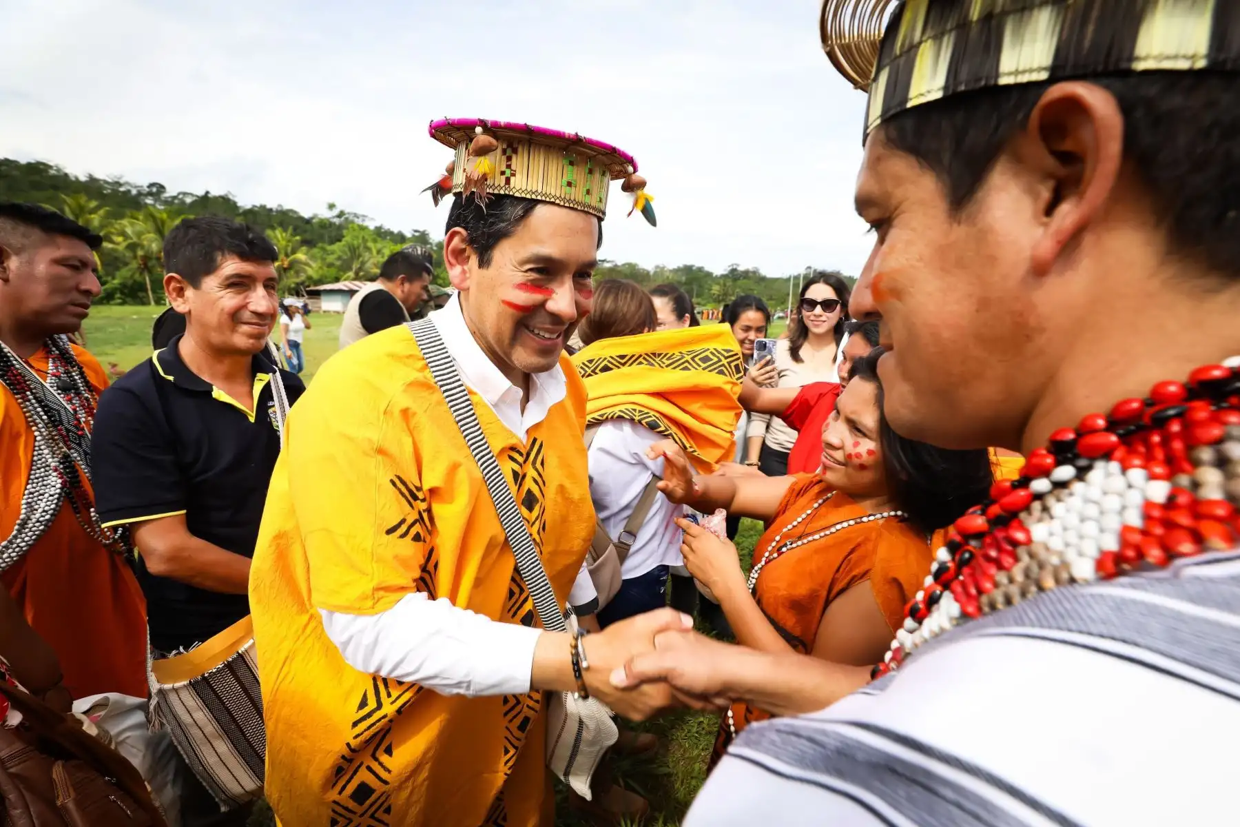 El titular del Ministerio de Desarrollo e Inclusión Social (Midis), Julio Demartini, inauguró el Tambo Tzomaveni, ubicado en la comunidad nativa del mismo nombre, distrito de Pangoa, provincia de Satipo (Junín), donde más de 2200 personas, principalmente asháninkas. Foto: Difusión