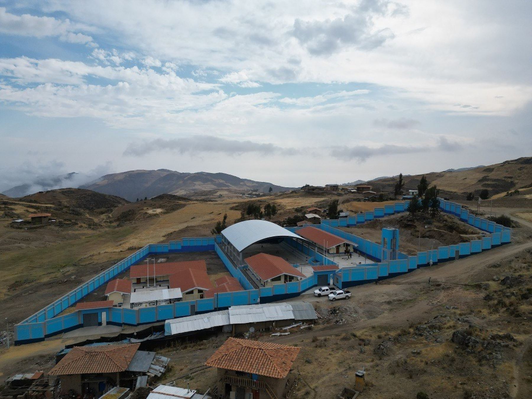 Estudiantes del caserío de Togopón, ubicado en el distrito de Carabamba, en la sierra de La Libertad, se beneficiaron con el nuevo local del colegio 80659 (Nuestra Señora de Fátima). ANDINA/Difusión