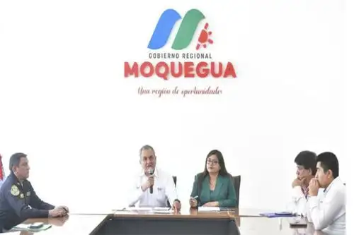 El ministro del Interior, Vicente Romero, se reunió con autoridades regionales y locales de Moquegua. Foto: ANDINA/Mininter