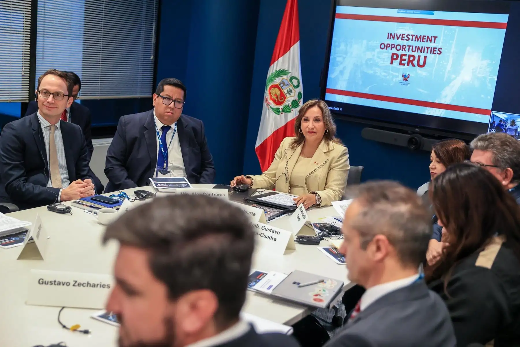 La presidenta Dina Boluarte se reunió con empresarios de la Cámara de Comercio de los Estados Unidos en la sede del BID. Foto: ANDINA/ Prensa Presidencia