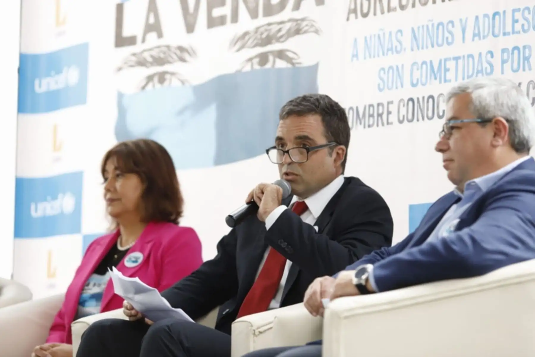 Según un informe presentado esta mañana en Lima por el Fondo de las Naciones Unidas para la Infancia, UNICEF, 7 de cada 10 agresiones sexuales a niñas, niños y adolescentes son cometidos por un hombre conocido y muy cercano. Foto: UNICEF