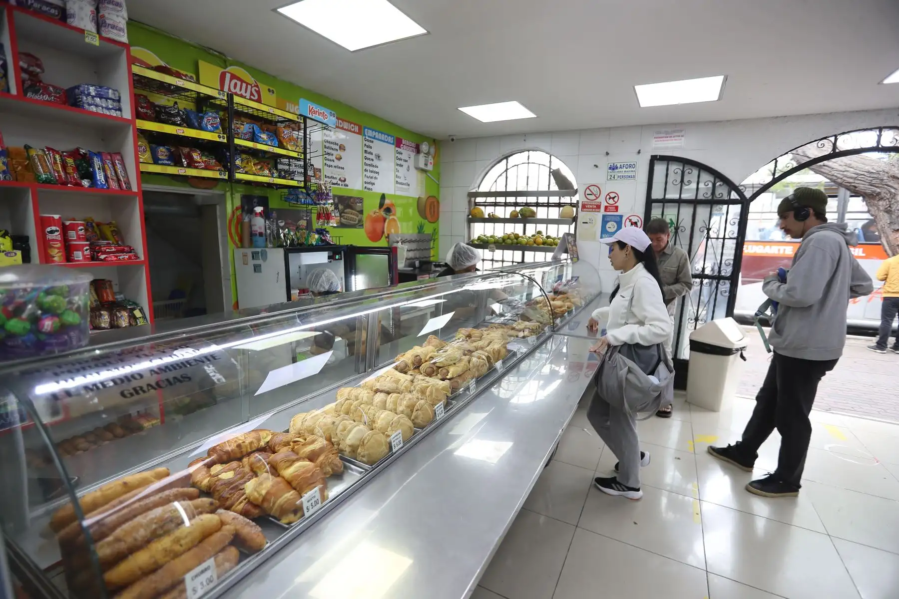 Eulogio Chávez
Empresario panadero, propietario de tres panaderías ubicadas en Barranco y Miraflores. Foto: ANDINA/Ricardo Cuba