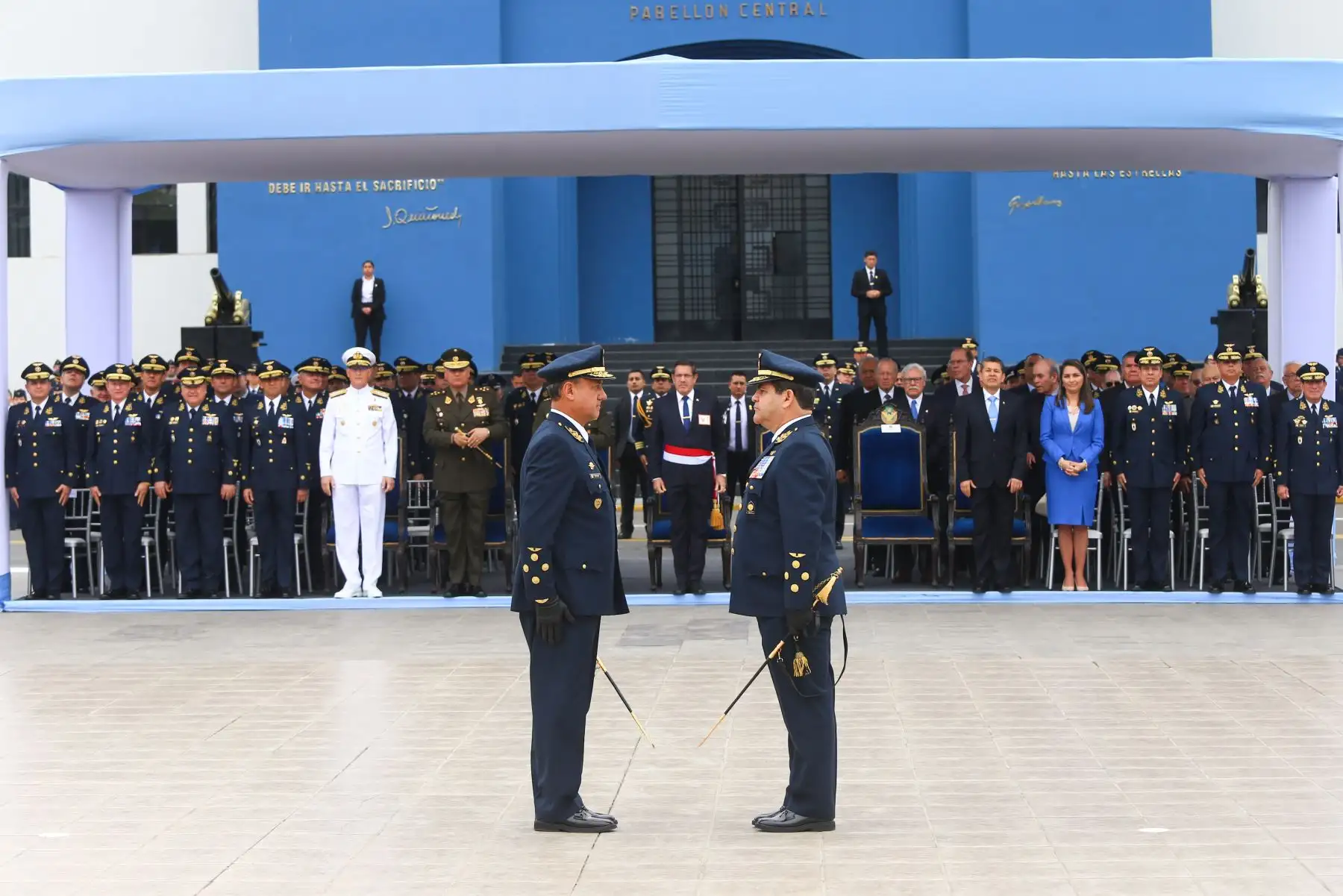 Ceremonia de reconocimiento del nuevo comandante general de la FAP. Foto: ANDINA/FAP
