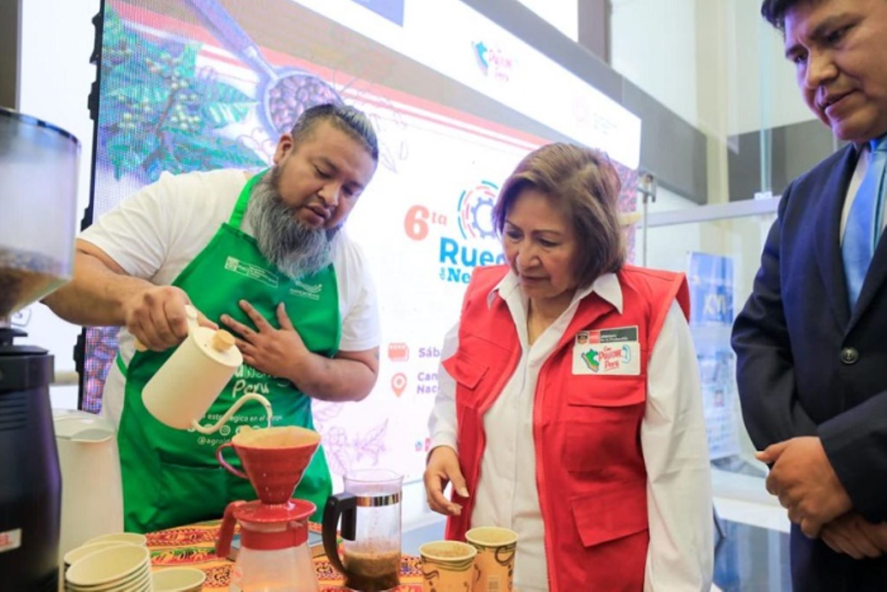 La ministra de la Producción, Ana María Choquehuanca, participó en la inauguración de la VII Feria Internacional de Cafés Especiales (FICAFÉ 2023).