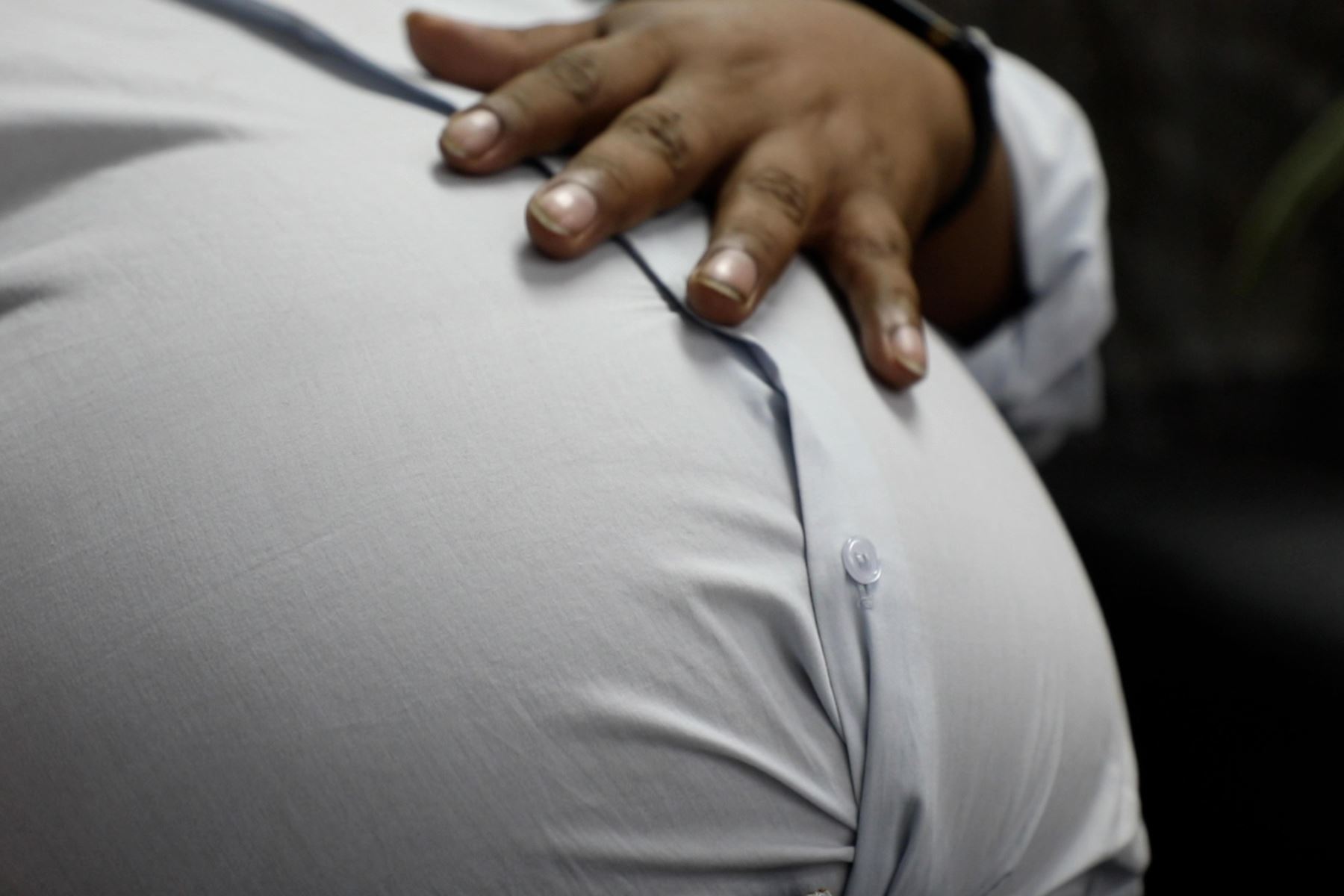 Actualmente siete de cada diez peruanos sufren de obesidad, una enfermedad asociada con el exceso de peso, alimentación no saludable, actividad física limitada y el poco cuidado de la salud.  Foto: ANDINA/Difusión