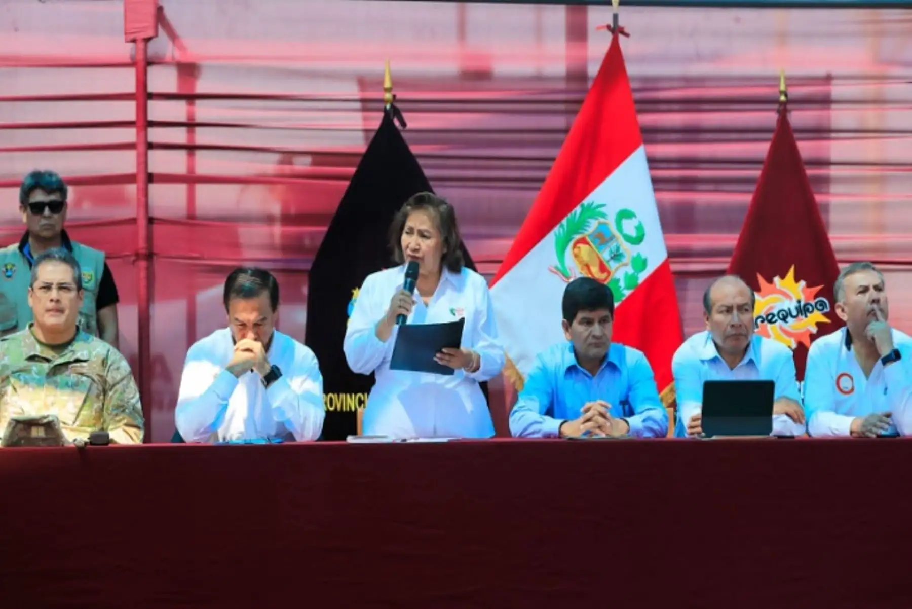 La ministra Ana María Choquehuanca saludó el compromiso del gobernador regional e invocó a los alcaldes provinciales y distritales a reforzar las tareas de articulación y prevención a través de la Mesa Técnica de Coordinación.