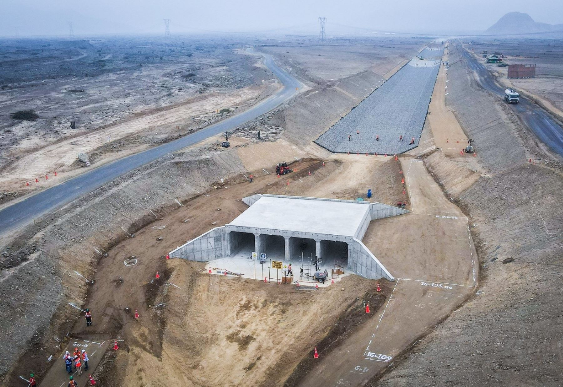 Trabajos de prevención en la quebrada El León, en Trujillo, registran un avance de más del 70 %, afirmó la Autoridad para la Reconstrucción con Cambios.