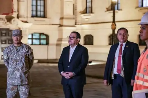 Premier Otárola participó en tercer Simulacro Nacional Multipeligro