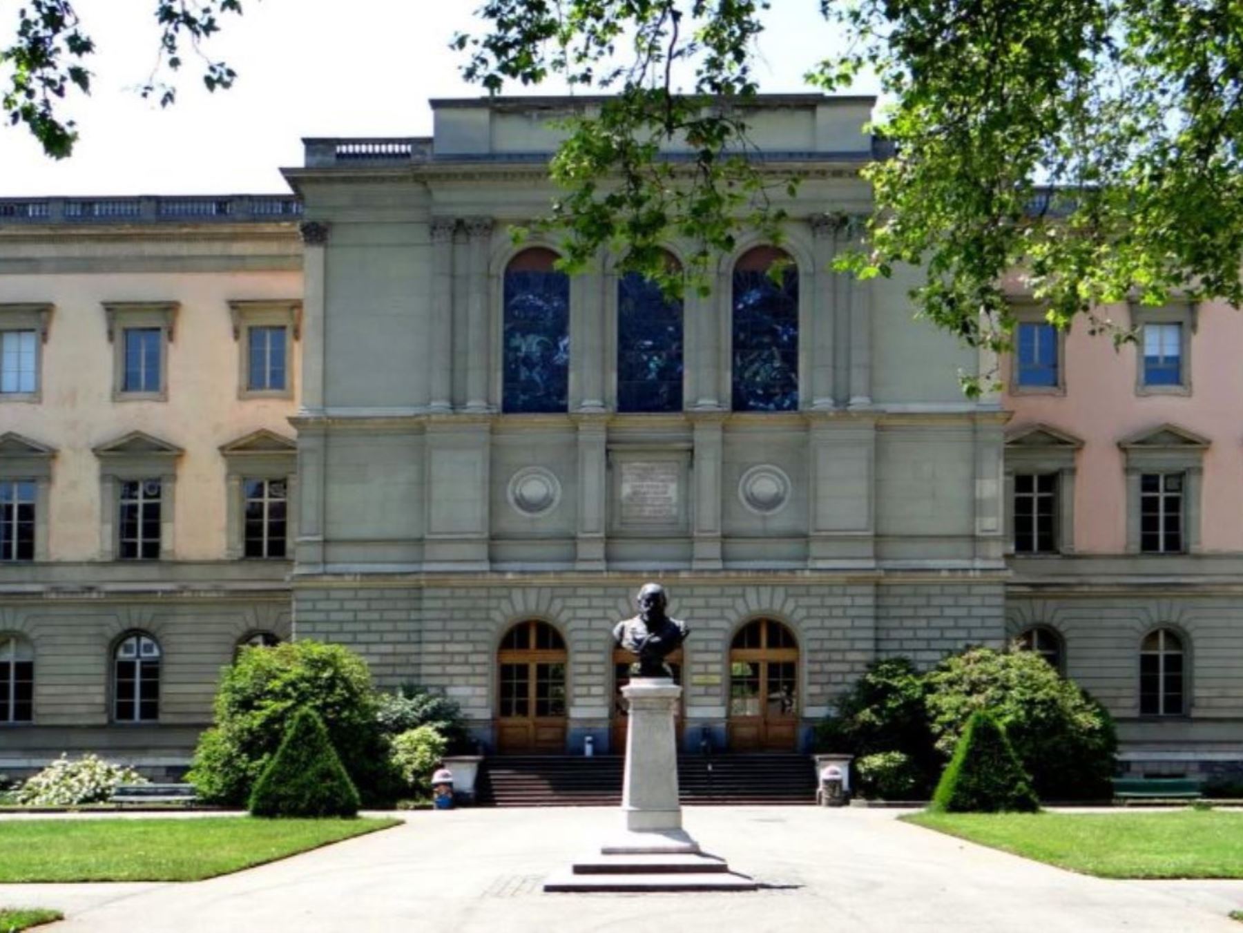 Universidad de Ginebra, Suiza, ofrece becas a postulantes provenientes de un país beneficiario de la Ayuda Oficial al Desarrollo (AOD), como el Perú. Foto: Difusión