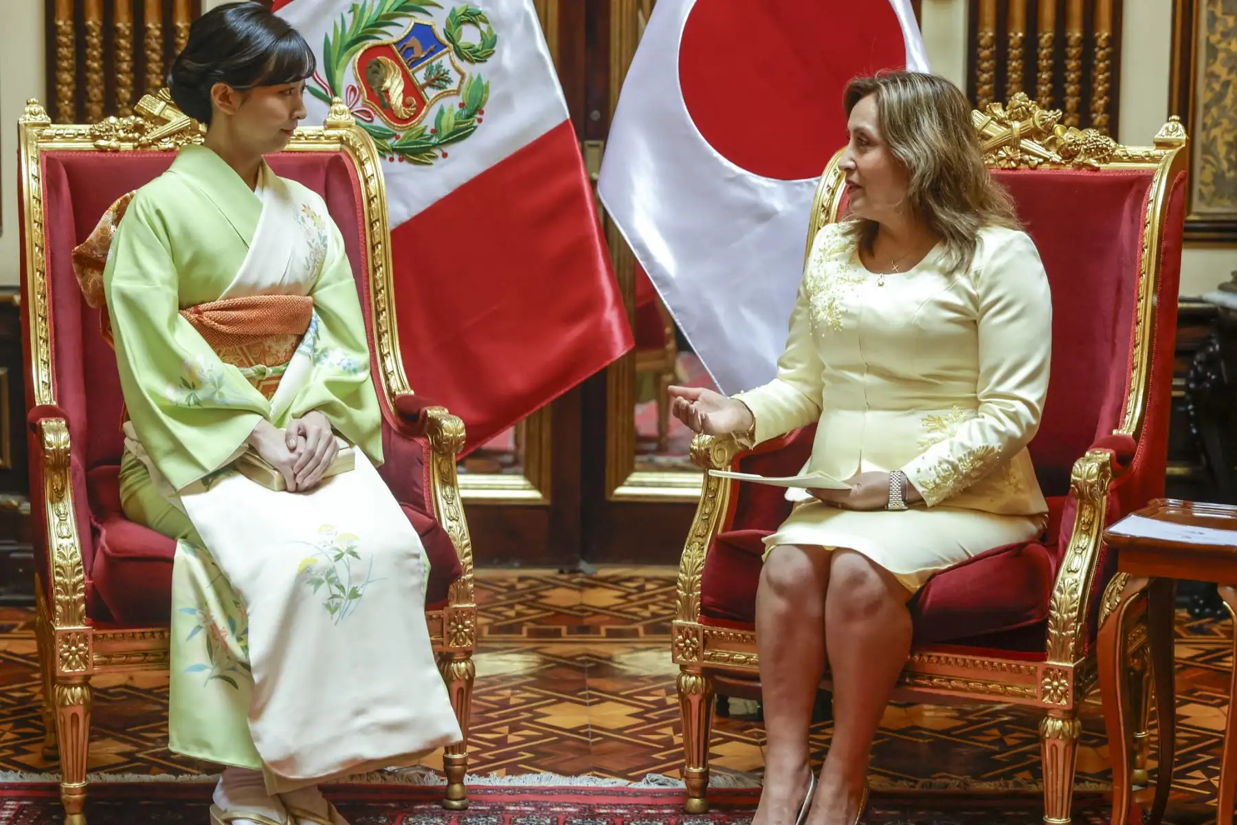 La presidenta de la República, Dina Boluarte, recibió en Palacio de Gobierno a la princesa Kako del Japón, en el marco del 150 aniversario del establecimiento de relaciones diplomáticas entre el Perú y Japón. Foto: ANDINA/Presidencia