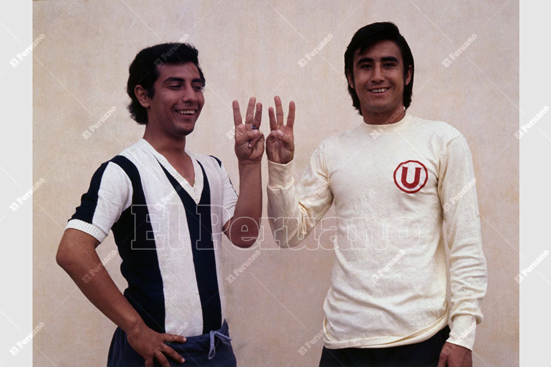 Lima - Década 1970 / El diario La Crónica juntó a César Cueto y Percy Rojas antes del clásico entre Alianza Lima y Universitario de Deportes.Foto: Archivo Histórico de El Peruano