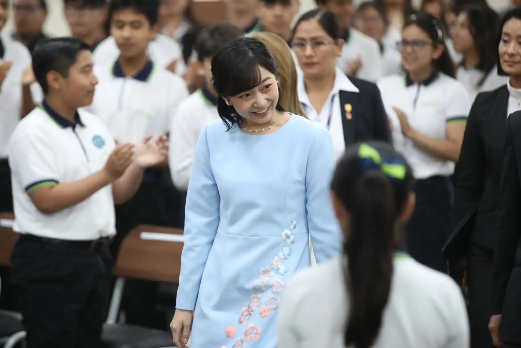 La princesa Kako de Japón, visita el Colegio La Unión, en Pueblo Libre. La princesa visitó el Colegio La Unión, como parte de su visita oficial a Perú con motivo de la celebración de los 150 años de relaciones diplomáticas entre ambos países. Foto: EFE  Foto: EFE