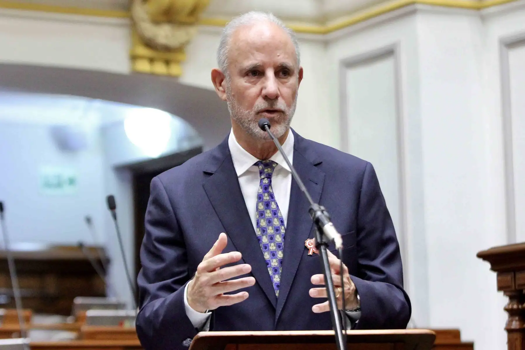 El canciller Javier González-Olaechea, se presenta  ante el Congreso, para sustentar la solicitud de autorización de viaje de la presidenta de la República, Dina Boluarte, a los Estados Unidos. Foto: ANDINA/ Congreso