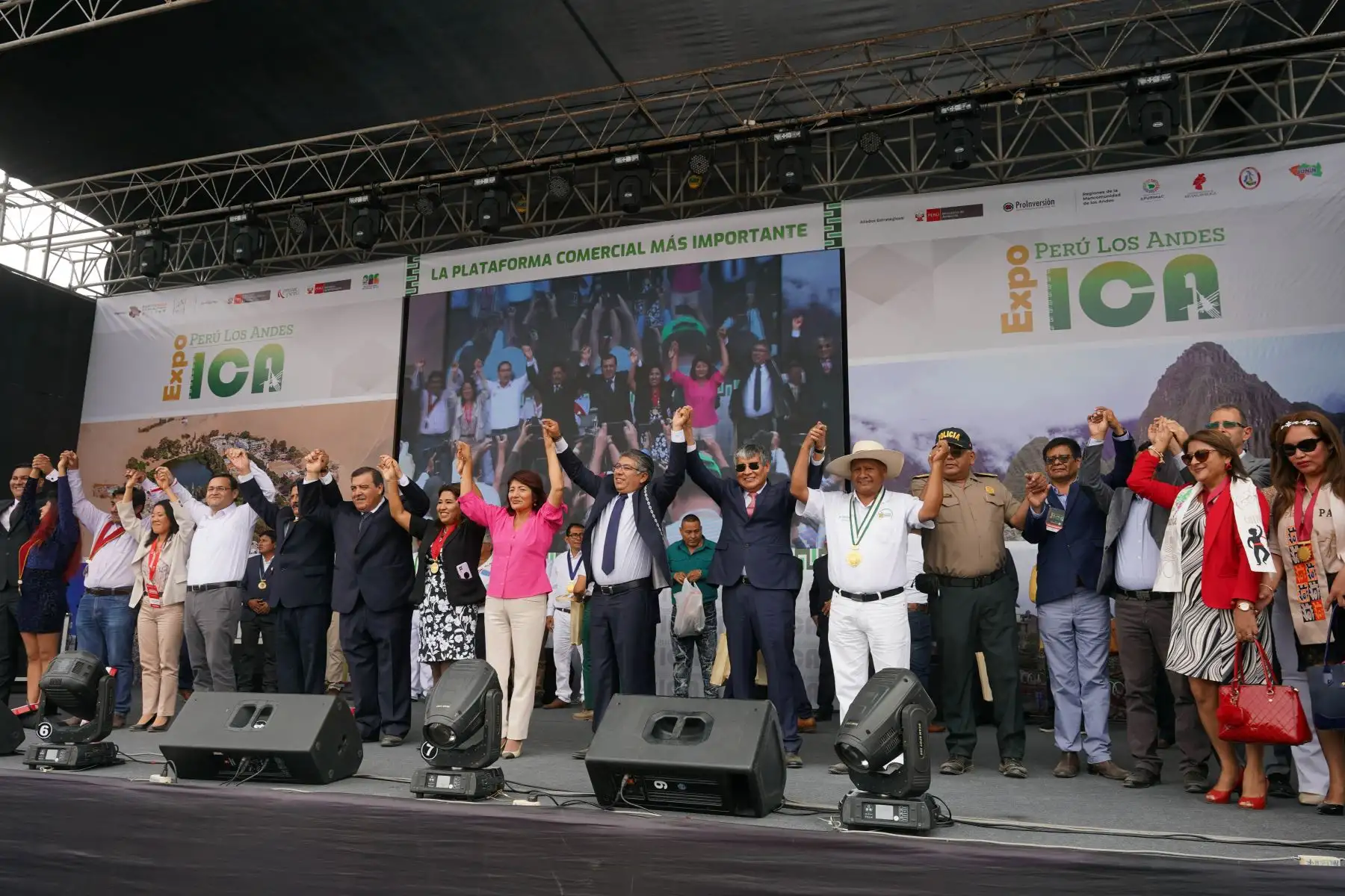 Se inauguró la feria Expo Perú Los Andes 2023 en el estadio José Picasso Peratta de Ica, que durará hasta el domingo 12 de noviembre. Foto: Genry Bautista