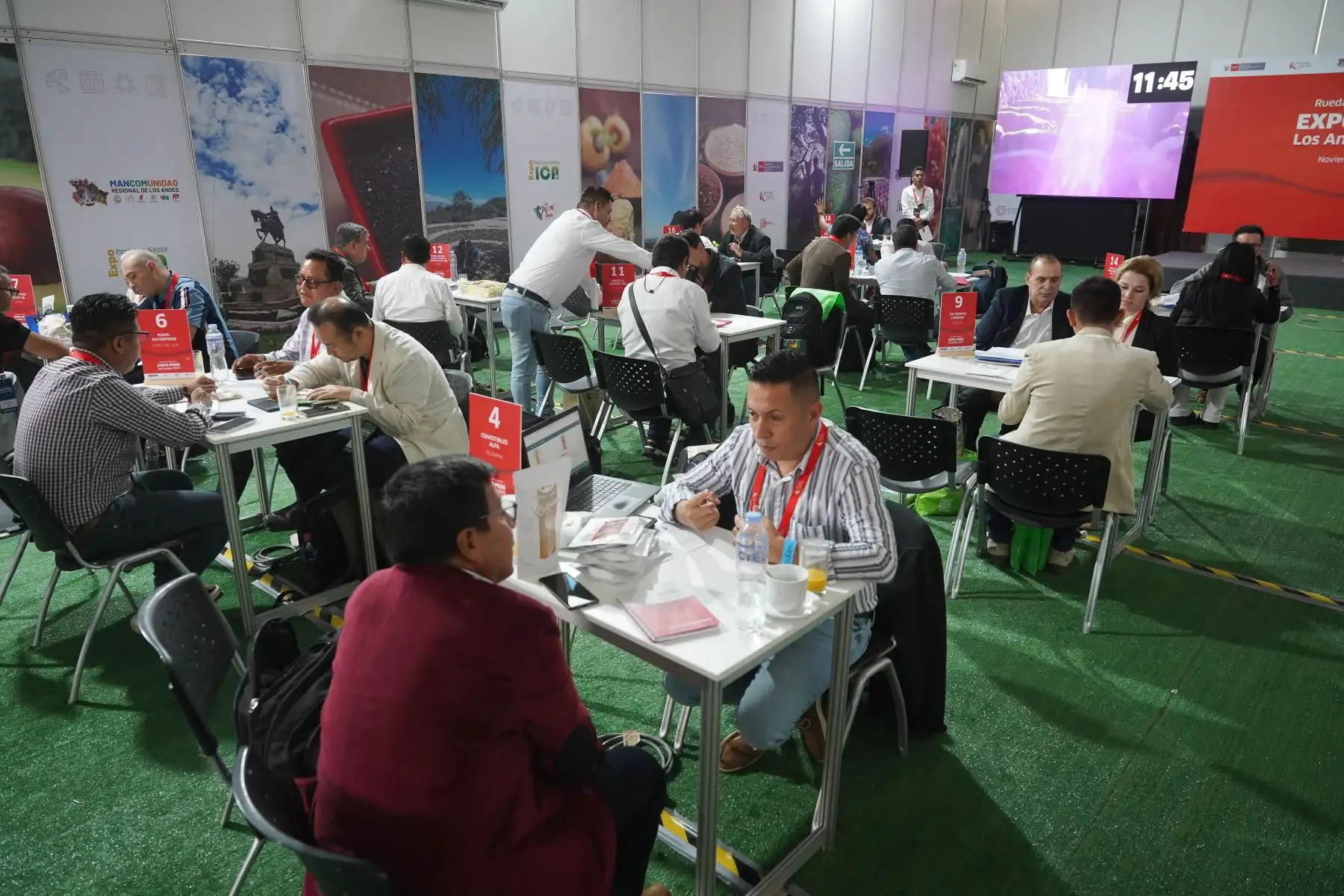 Según Promperú, 17 compradores de cinco continentes estarán presentes en las ruedas de negocios de la Expo Perú Los Andes 2023 que se realiza en Ica. Foto: Genry Bautista