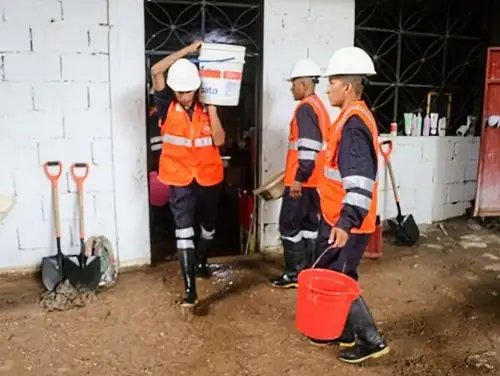 Miembros del Ejército participaron en la atención a las familias damnificadas por las lluvias intensas que afectó a la ciudad de La Merced, en la provincia de Chanchamayo, región Junín. ANDINA/Difusión