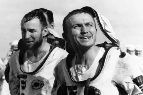 Frank Borman, el astronauta de la NASA que dirigió en 1968 la misión Apolo 8, el primer vuelo espacial tripulado alrededor de la Luna, falleció a los 95 años. Foto:  AFP