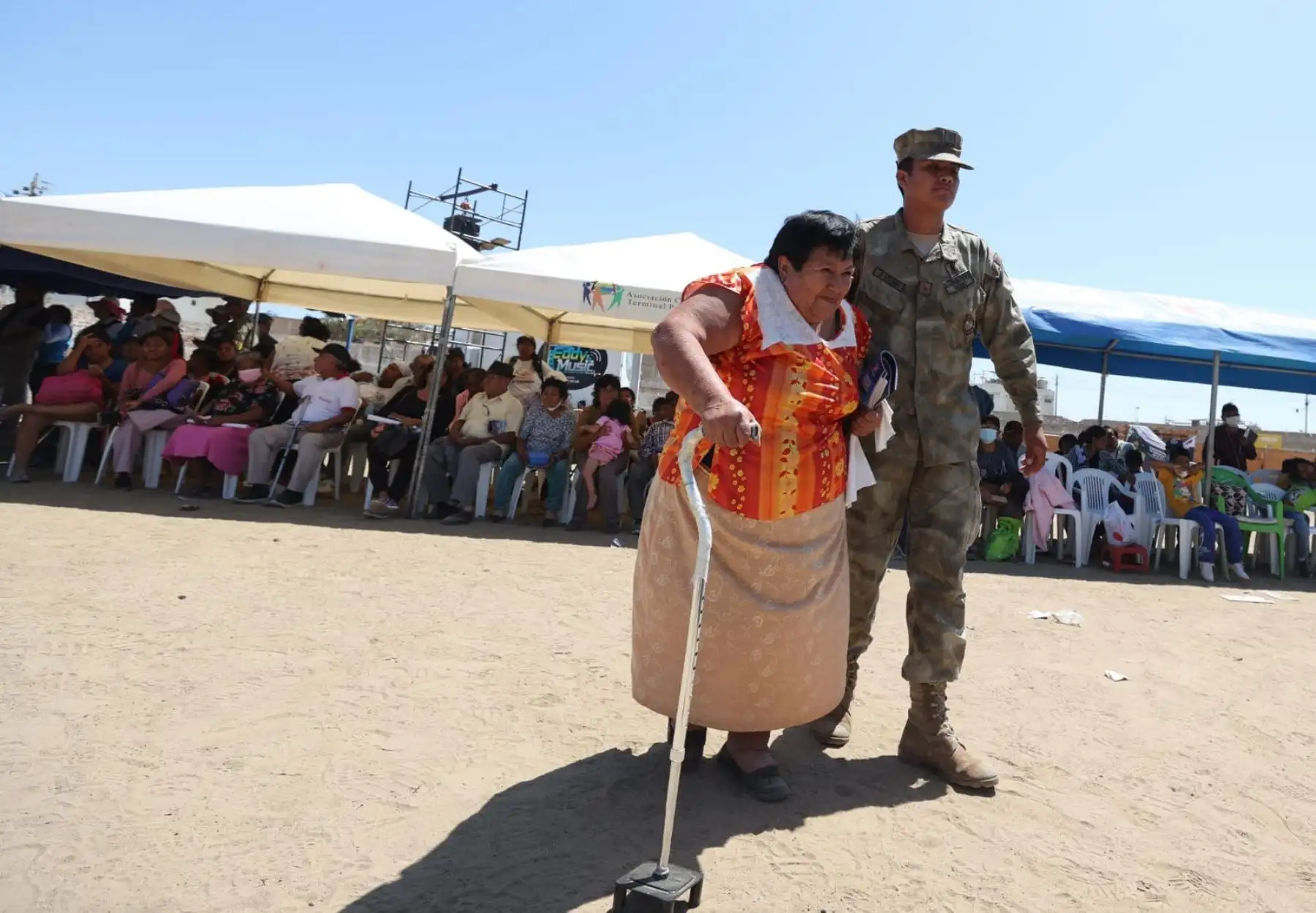 Desde Piura, el ministro de Defensa, Jorge Luis Chavez Cresta, destacó que las Fuerzas Armadas están preparadas para afrontar eventuales emergencias causadas por el impacto del fenómeno El Niño, previsto para finales de este año y primeros meses de 2024, y atender a la población afectada.
Foto: Mindef