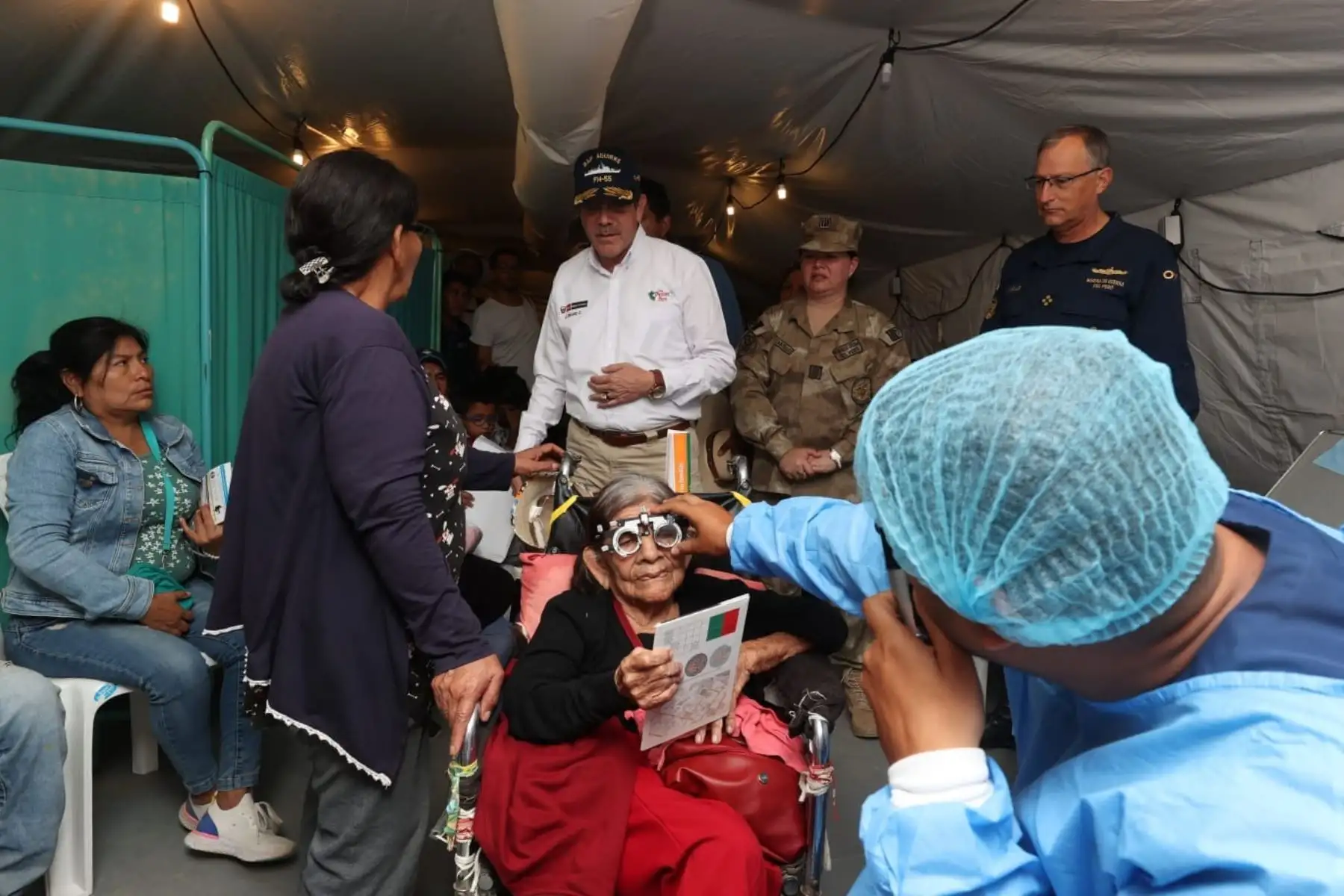 Desde Piura, el ministro de Defensa, Jorge Luis Chavez Cresta, destacó que las Fuerzas Armadas están preparadas para afrontar eventuales emergencias causadas por el impacto del fenómeno El Niño, previsto para finales de este año y primeros meses de 2024, y atender a la población afectada.
Foto: Mindef