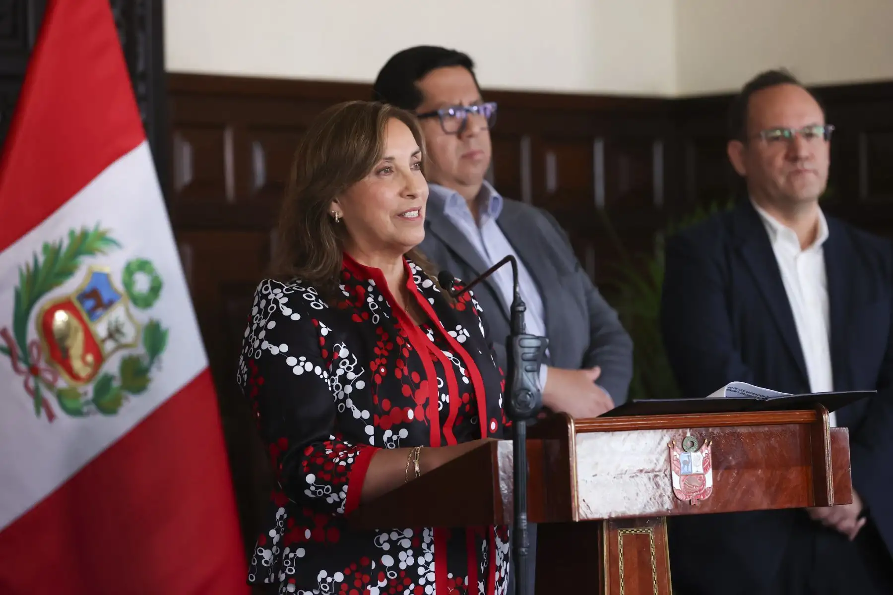 Presidenta Dina Boluarte participa en la ceremonia de suscripción del convenio para la concesión del servicio de distribución de gas en el sur del país.
Foto: ANDINA/Prensa Presidencia
