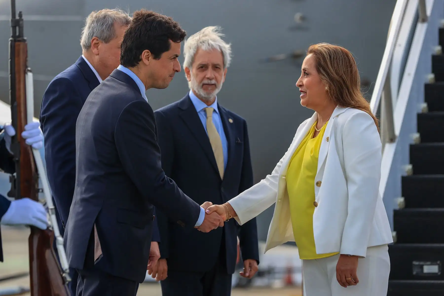 Presidenta de la república, Dina Boluarte, llega a San Francisco, Estados Unidos, para participar en la Semana de Líderes Económicos de APEC. Foto: ANDINA/ Prensa Presidencia