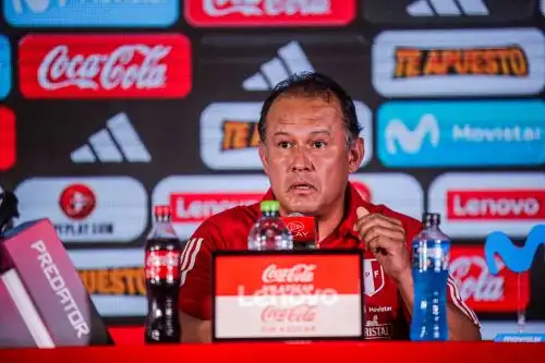 Conferencia de prensa del Director Técnico de la selección peruana Juan Reynoso.Foto: ANDINA/Juan Carlos Guzmán Negrini.